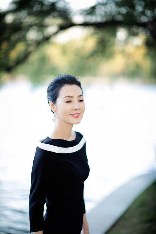 姜宏波黄玫瑰电影,姜宏波的黄玫瑰