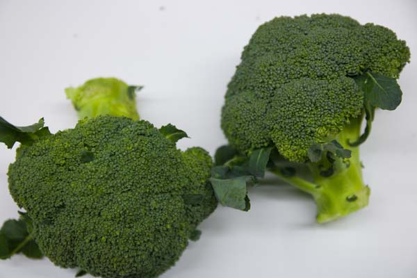 皮肤发黄吃什么维生素,皮肤发黄吃什么蔬菜好