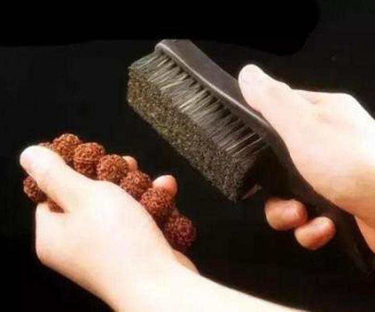 108金刚菩提子头尾刷法,金刚菩提108颗头尾怎么打底