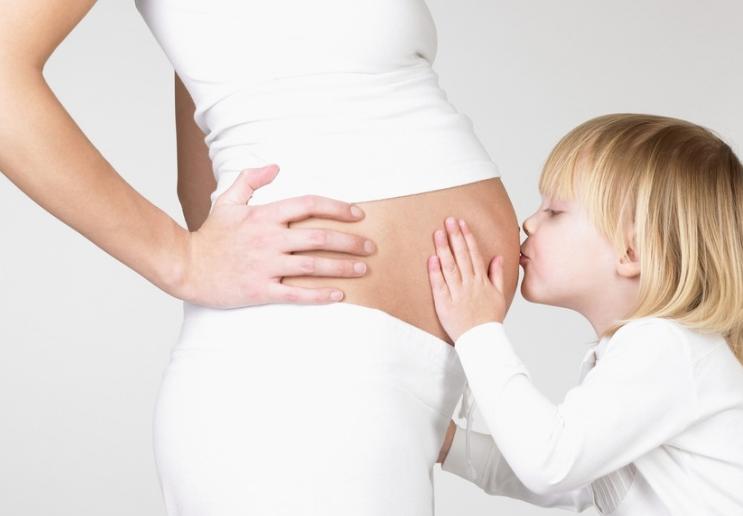 孩子怎样被生出来的?看完过程后,只想说母爱伟大