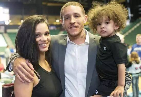 詹姆斯的职业生涯很传奇,詹姆斯赚了几亿财产