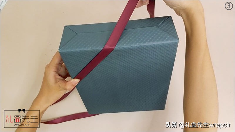 绑礼物蝴蝶结,绑礼物的蝴蝶结带子教程