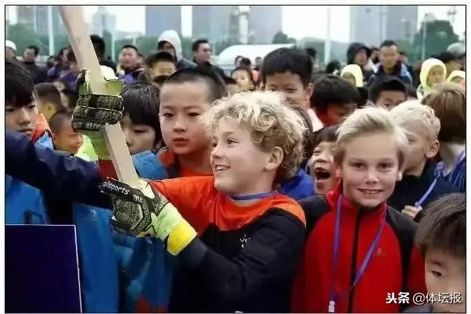 助力足球梦,助力足球发展