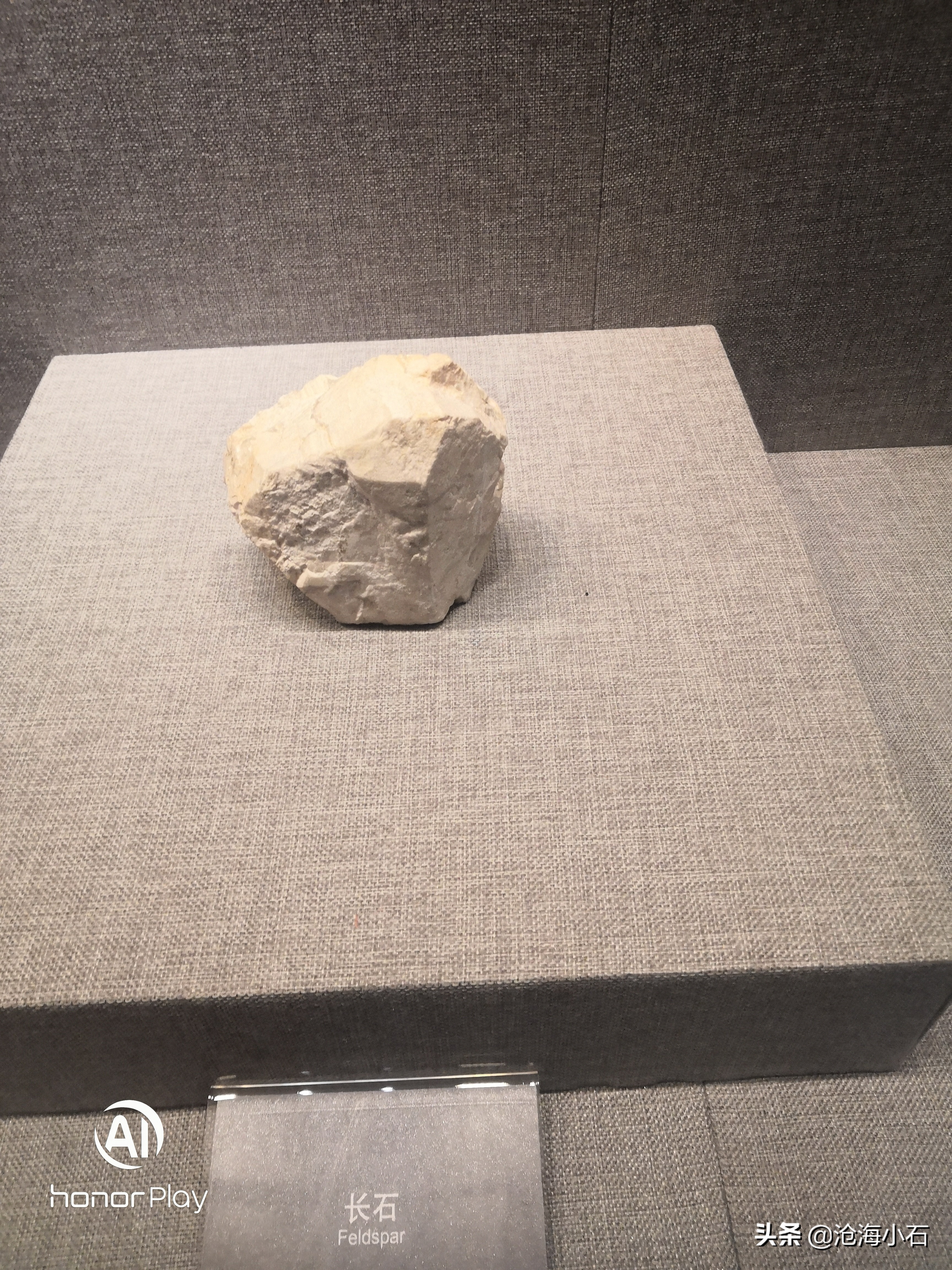 有哪些石头不要扔,十种不能捡的石头图片