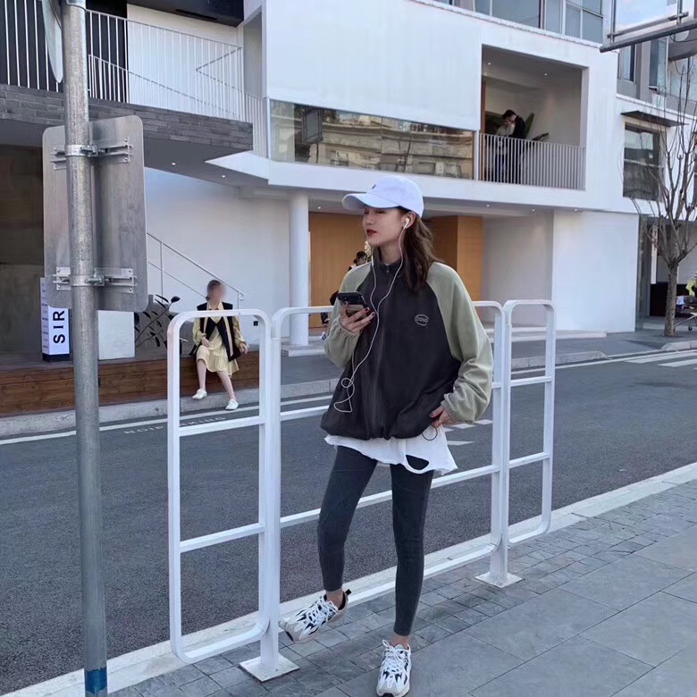 早春的第一件休闲外套,必须要有“棒球服”的身影