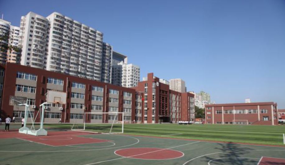 大连市第四十八中学航拍,大连48中学图片