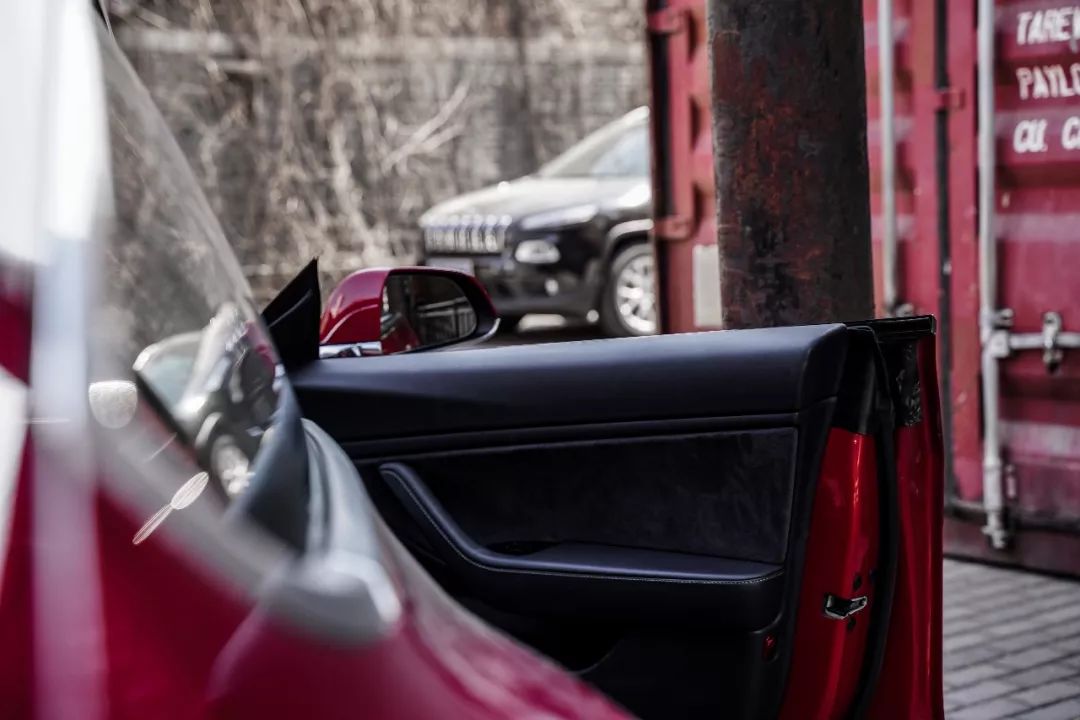 特斯拉最先进的车型是哪款,特斯拉models2021款plaid版