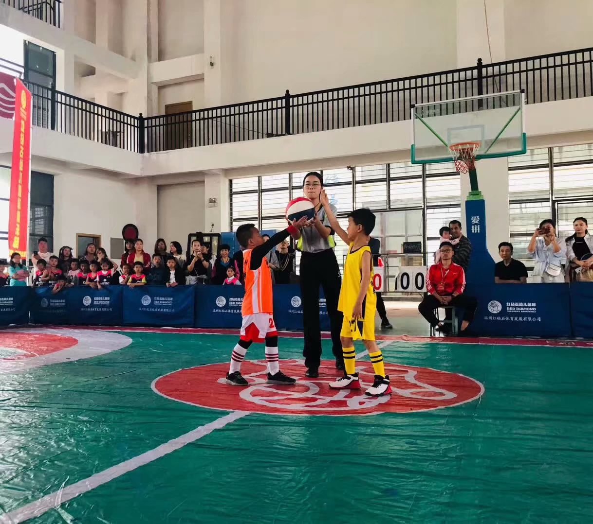 幼儿体育篮球活动的目标,幼儿篮球训练基础课程