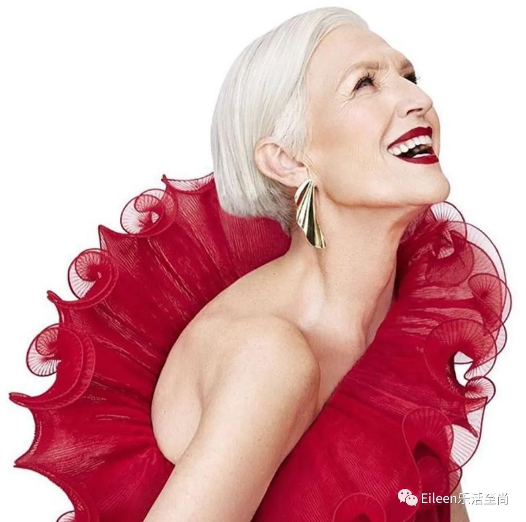 前夫爱继女,单身养出三超壕,31岁离婚后开启美魔女传奇