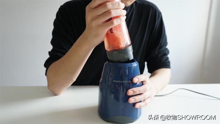 薇娅带五粮液果酒,薇娅什么时候卖榨汁机