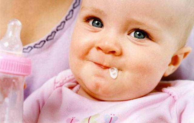 宝宝呛奶会导致死亡吗,宝宝呛奶窒息死亡鼻子出血