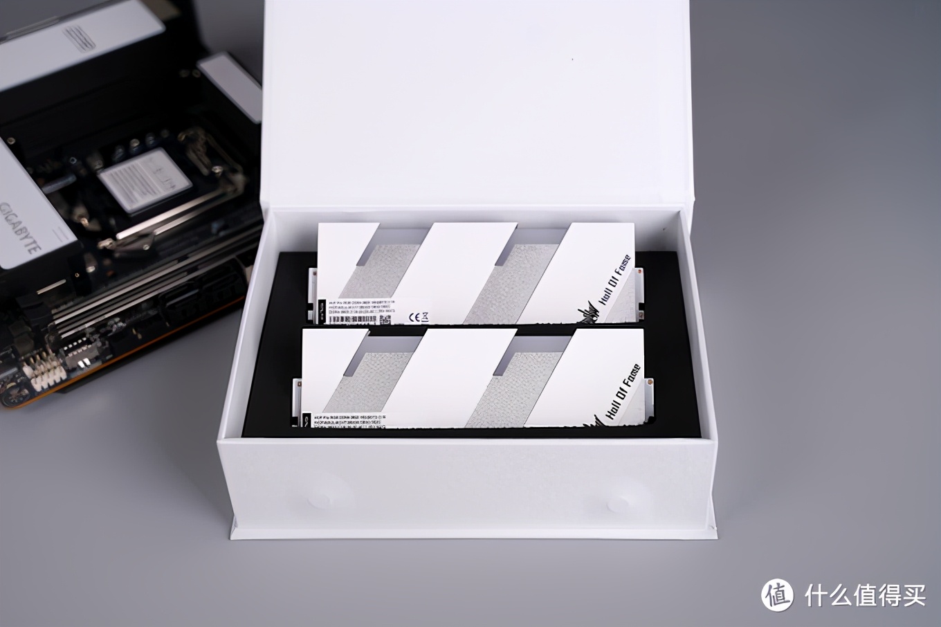 乔家一物:大号ITX装机分享,黑白美学的体现