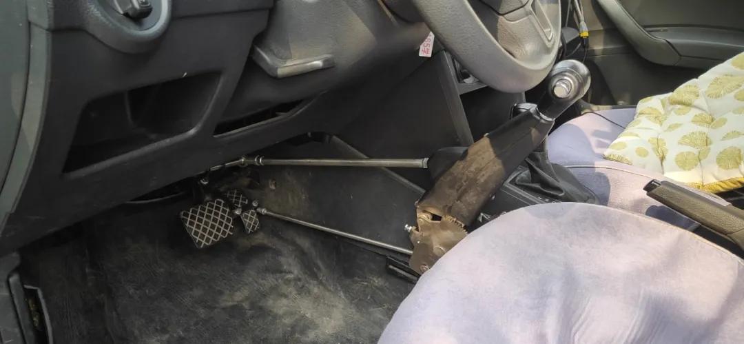 最新残疾人学车驾校学费多少,附近哪里有残疾人学车驾校