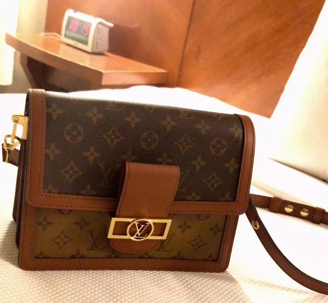 lv现在值得买吗,买lv的真实感受