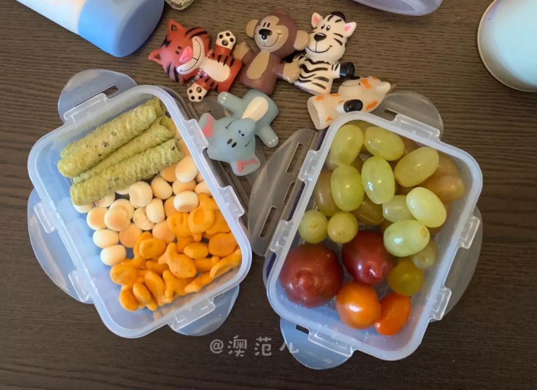 小姐姐日常翻包,翻包记女孩日常出街的包