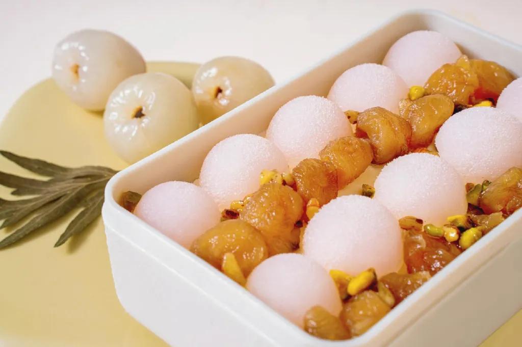 炒到200元一盒还要“配货”，雪糕怎么越来越贵了？