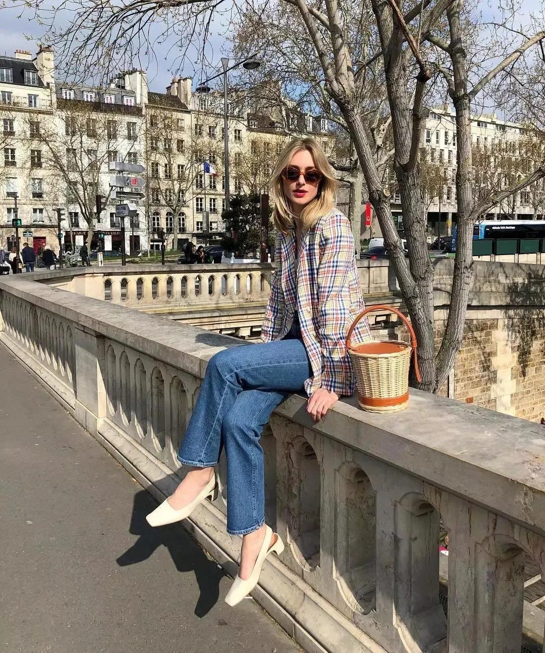 ins最火的欧美博主高级穿搭,ins很火的韩国穿搭博主