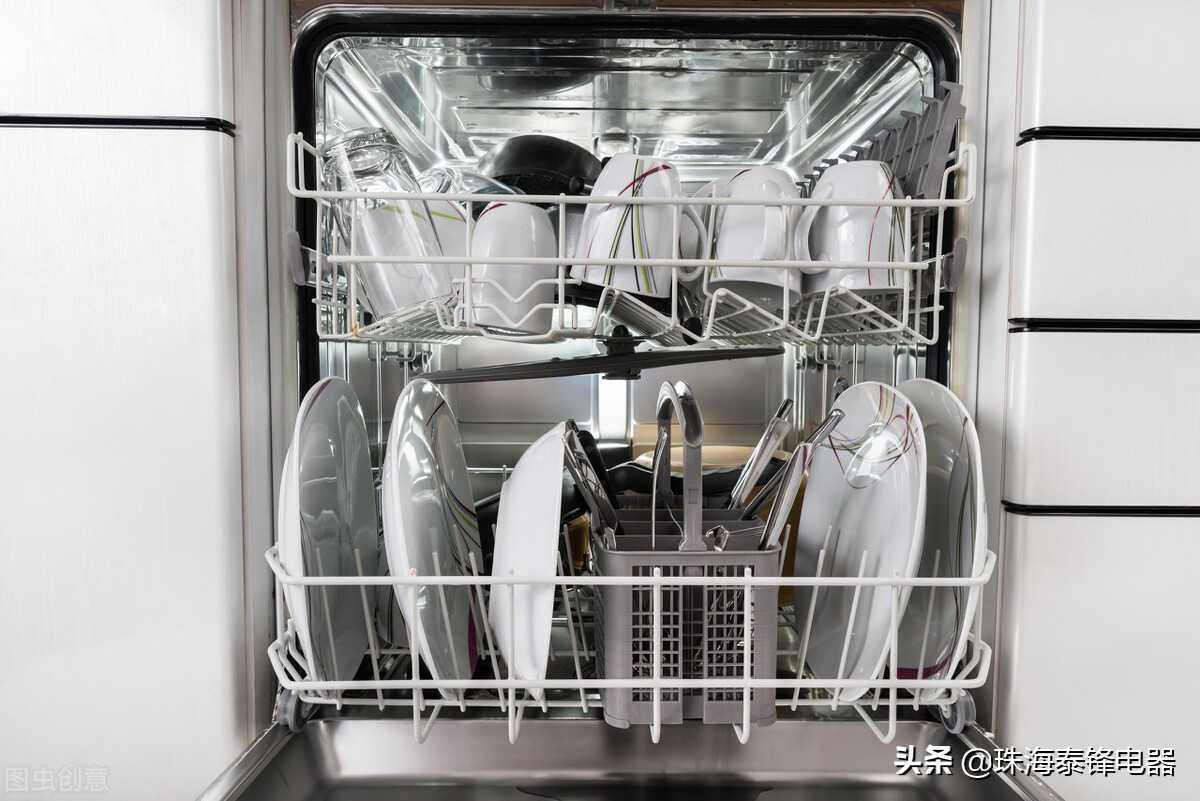 消毒柜打开的方法,哪种嵌入式消毒柜可以预防蟑螂