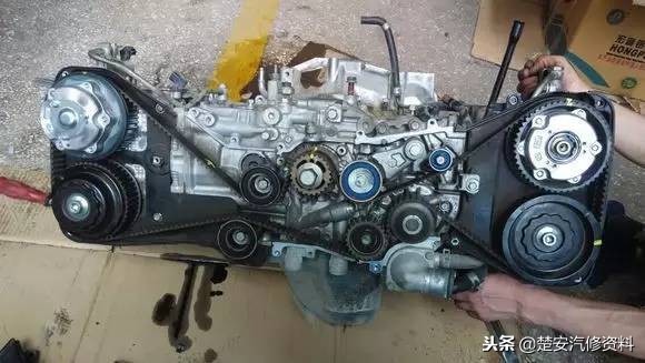 从修车店起家发展二手车店,从一个学徒在4s店干十年修车