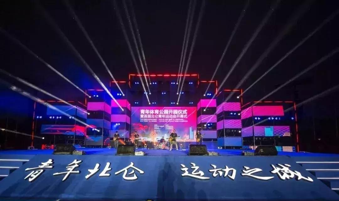 送外卖女生被车撞后续,送外卖女孩被为难后续