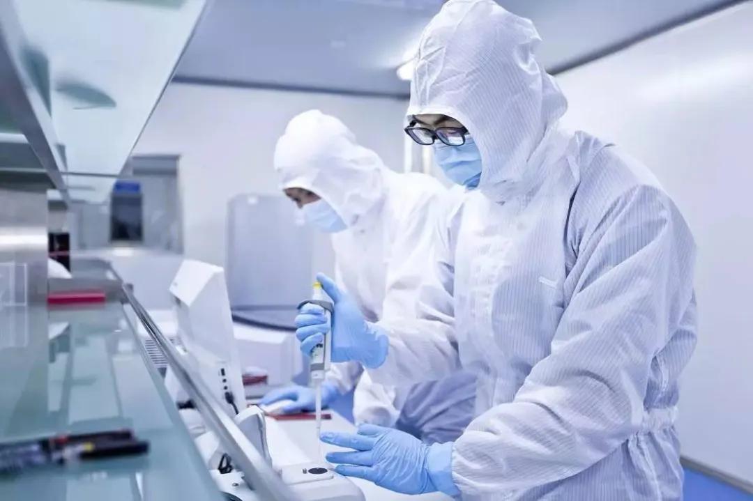 面容憔悴脸颊凹陷,怎么拯救我的老脸