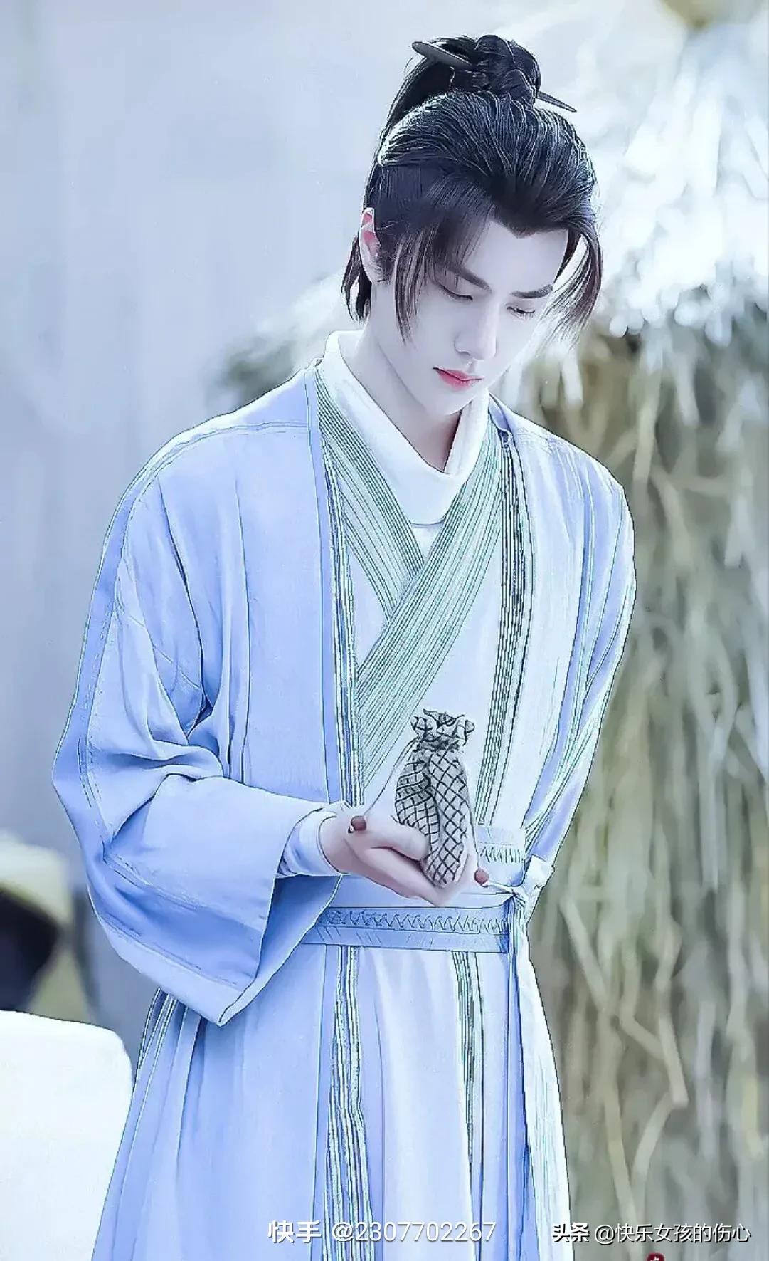 形容古代开朗帅气男子外貌的句子,描写古代男子温润儒雅气质的句子