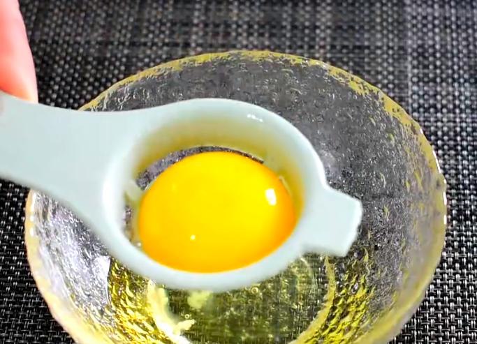 不用蛋糕粉怎样用电饭锅做蛋糕,在家就能做蛋糕不用烤箱的方法