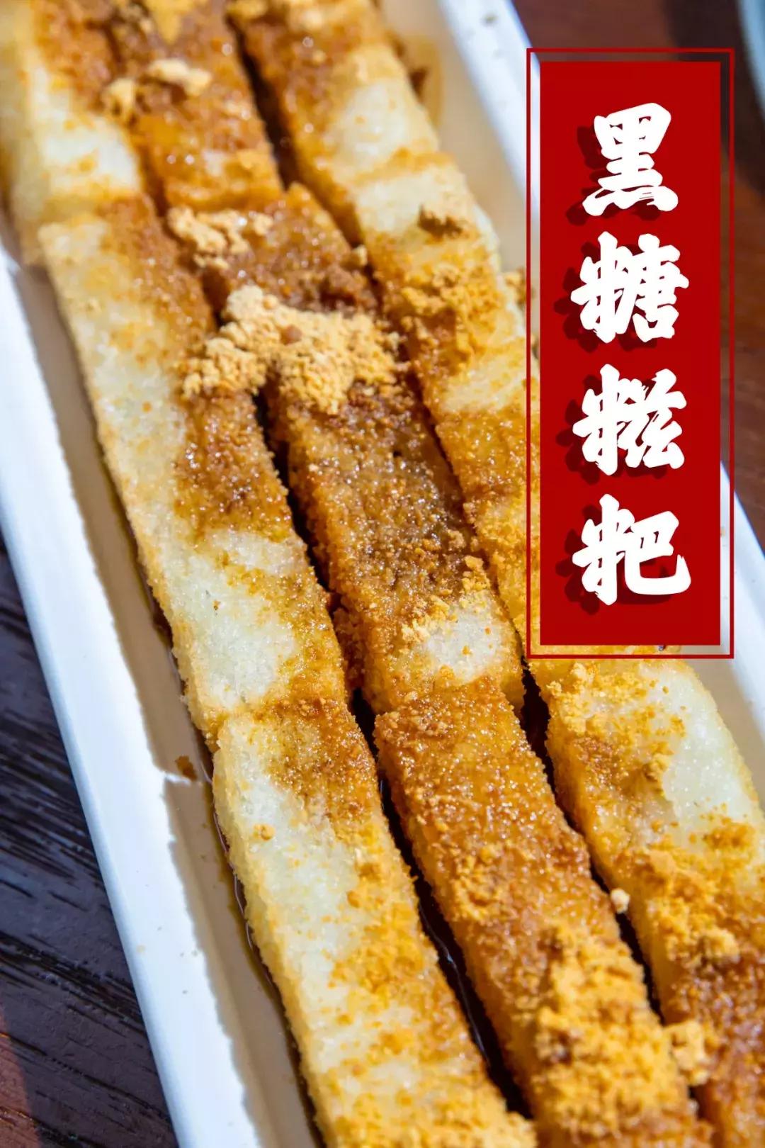 昆明风情街美蛙鱼头,昆明廖姥爷美蛙鱼头火锅