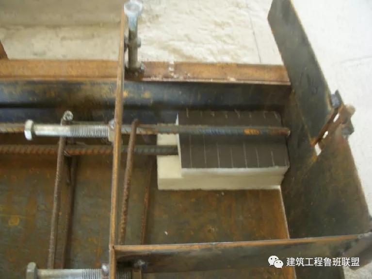 预制混凝土围栏柱,预制柱的施工方式