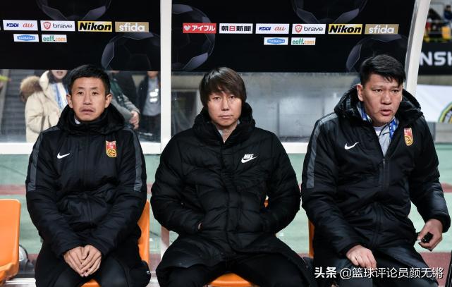 东亚杯中韩之战谁成焦点？太搞笑！球迷：韩国门将赛前白化妆了