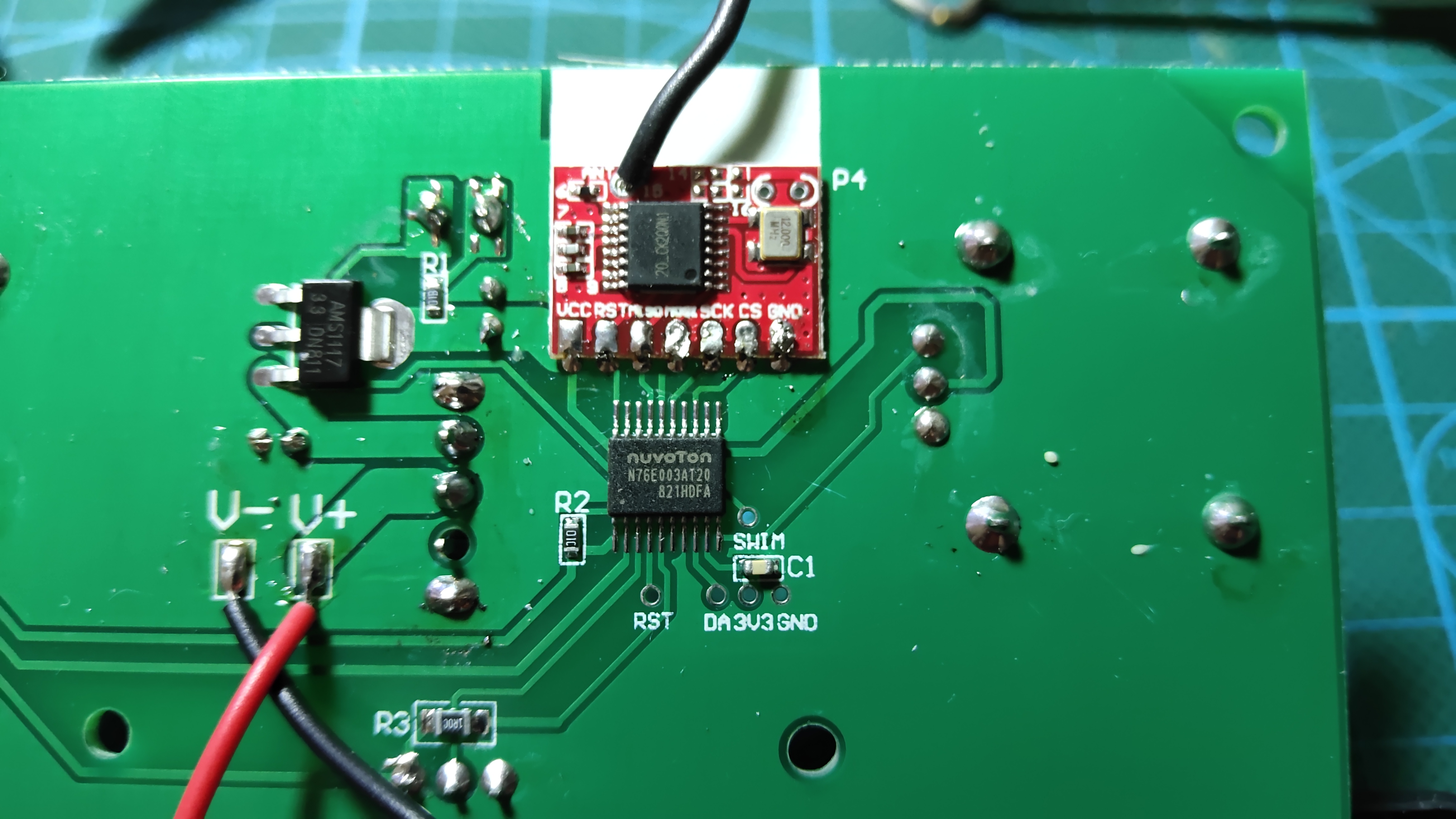自制遥控飞机需要哪些材料,遥控飞机的遥控器自制
