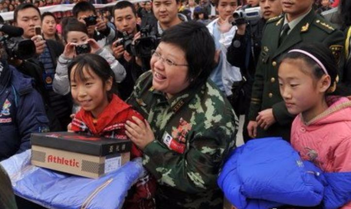 49岁韩红现在状况,48岁韩红近况如何