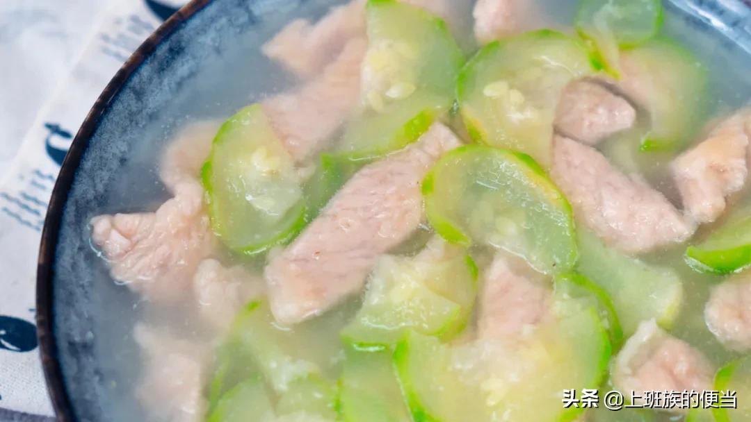 番茄水煮肉片怎样做又滑又嫩不辣,大厨教你做滑肉汤