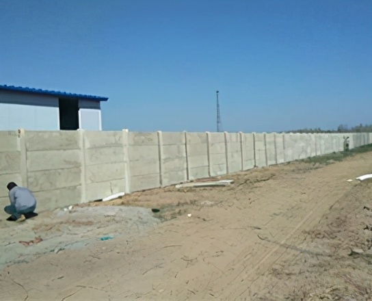 水泥板围墙安装,围墙铁艺围栏安装全过程