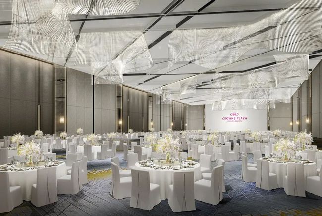 奥克斯皇冠假日酒店,杭州奥克斯中心皇冠假日酒店自助