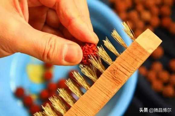 你知道金刚菩提手串怎么盘玩吗？你知道金刚菩提几瓣的最贵吗？