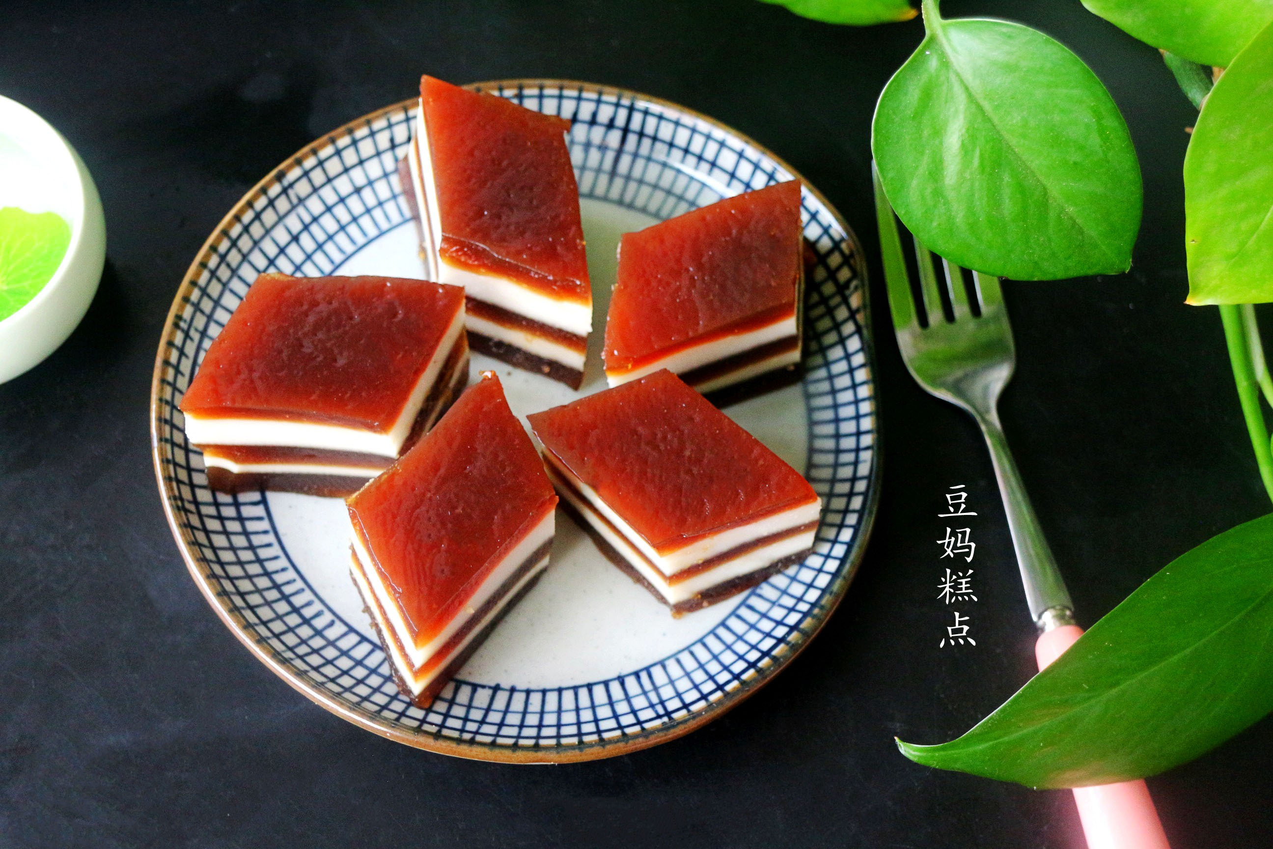 多色千层马蹄糕做法教程,超简单马蹄千层糕的做法