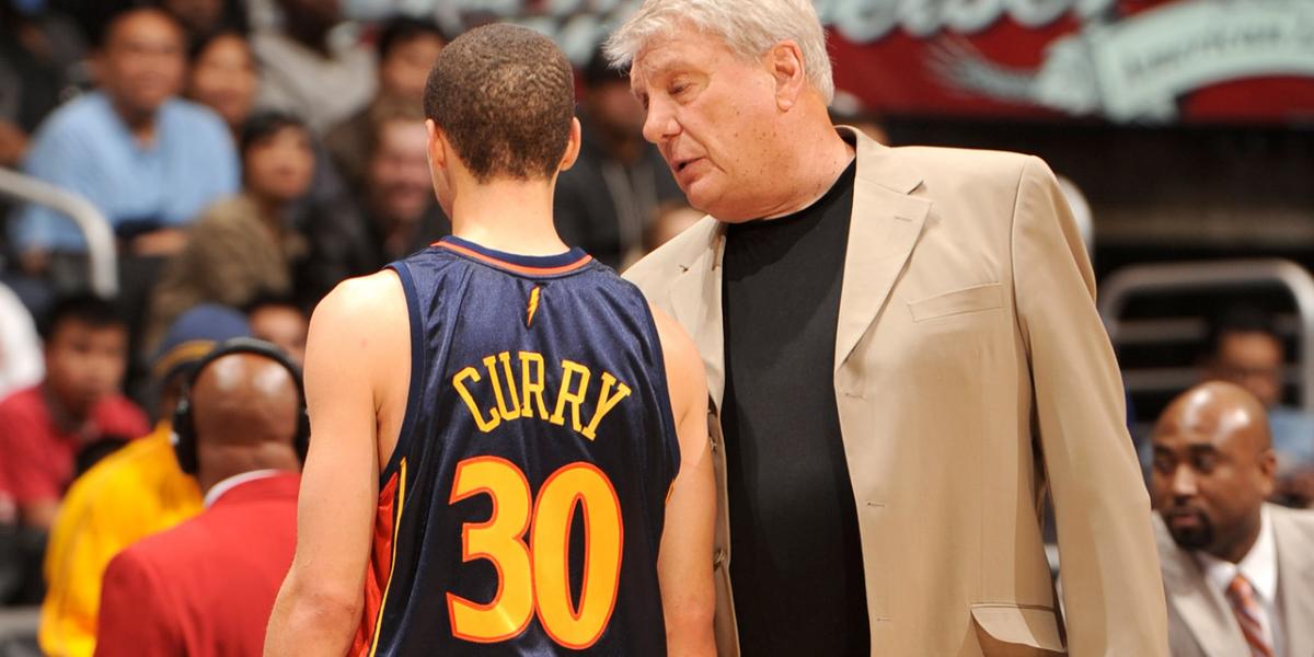 勇士为库里破三分纪录制定的战术,回顾勇士22年冠军之路