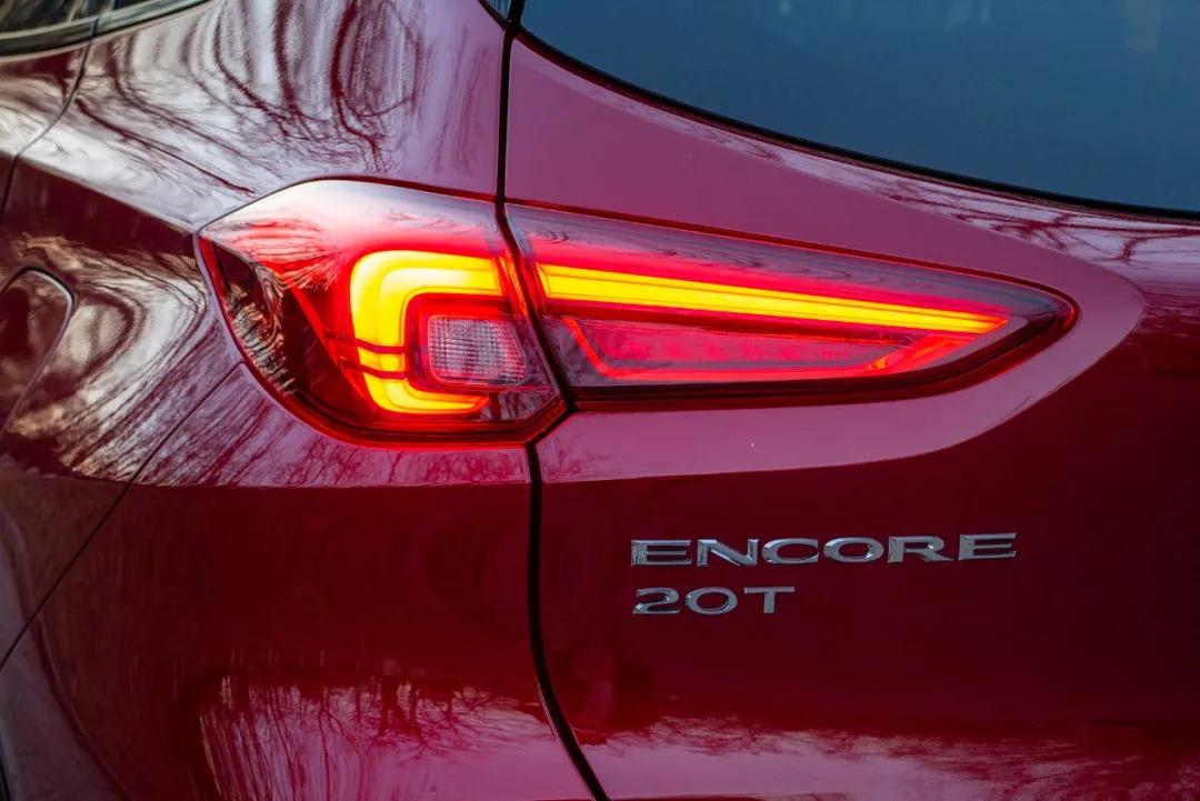 自驾“圣诞红”昂科拉寻找北京最有圣诞味儿的打卡点