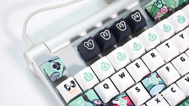 国风涂装键盘,樱桃mx1.1红轴机械键盘测评