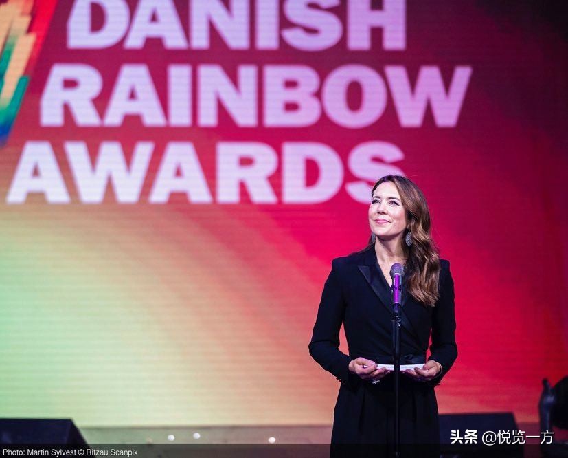 丹麦玛丽王妃穿搭图,丹麦玛格丽特女王穿搭