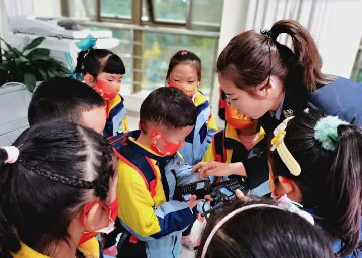 爱丁堡幼儿园安康,爱丁堡幼儿园送礼