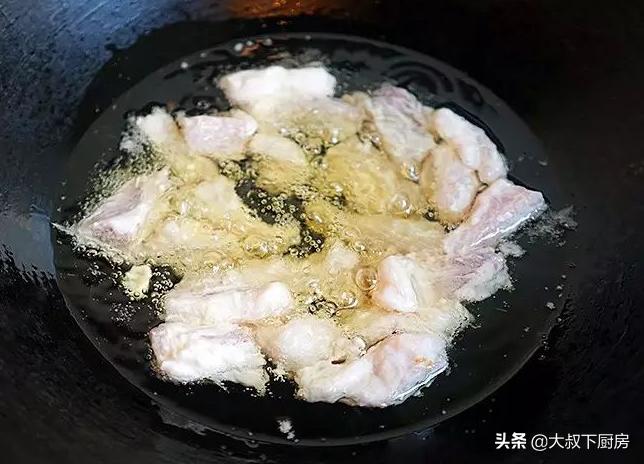 大叔家的糖醋系列:不用番茄酱的糖醋里脊,酸甜可口,家人爱吃!