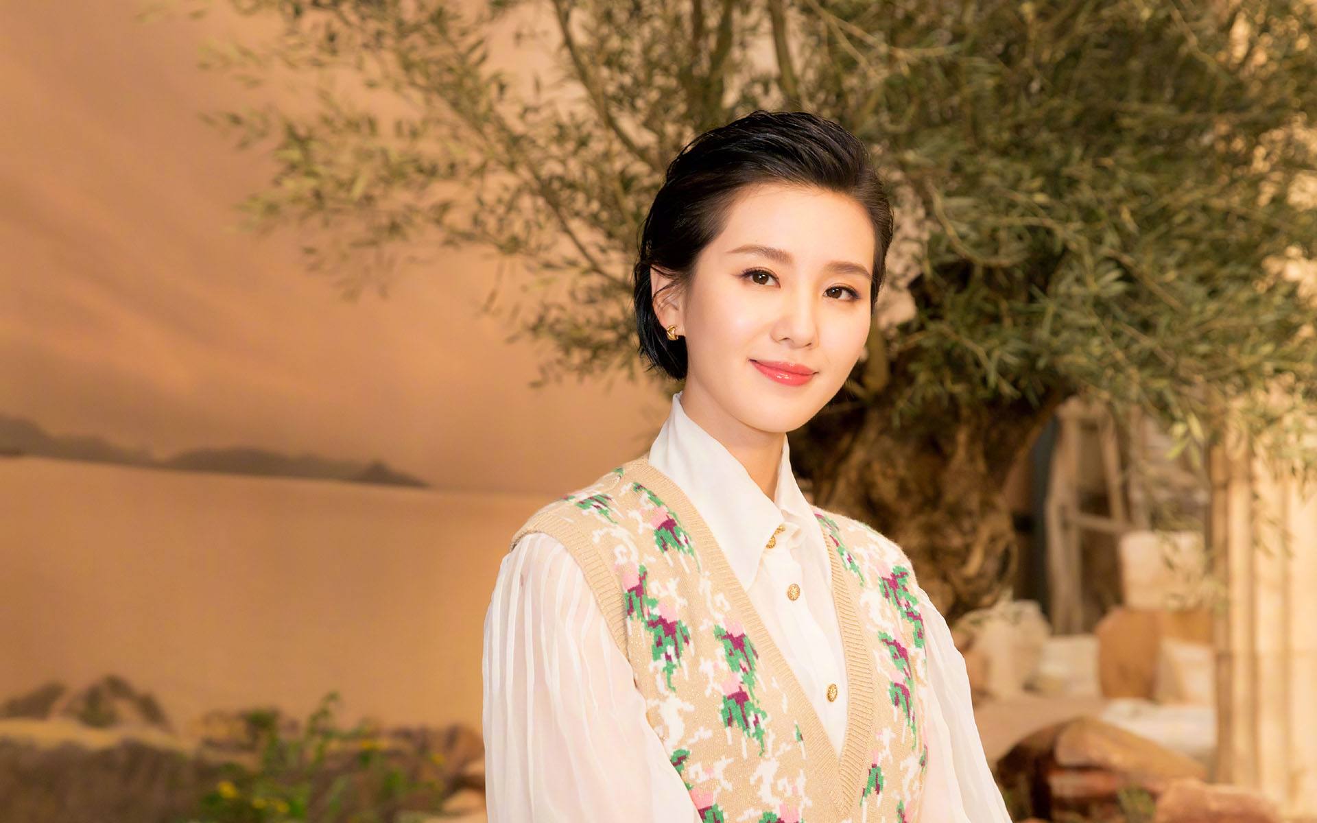 夏天如何让自己的皮肤更白,皮肤太黑怎么可以让皮肤瞬间变白