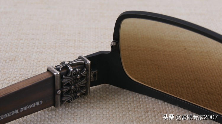 蔡司防蓝光单光镜片,蔡司1.5近视眼镜加防蓝光变色镜片