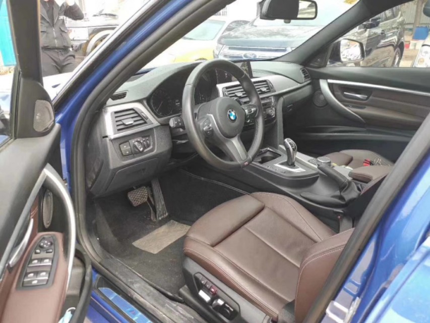 宝马m330i售价,18年宝马320im运动耀夜