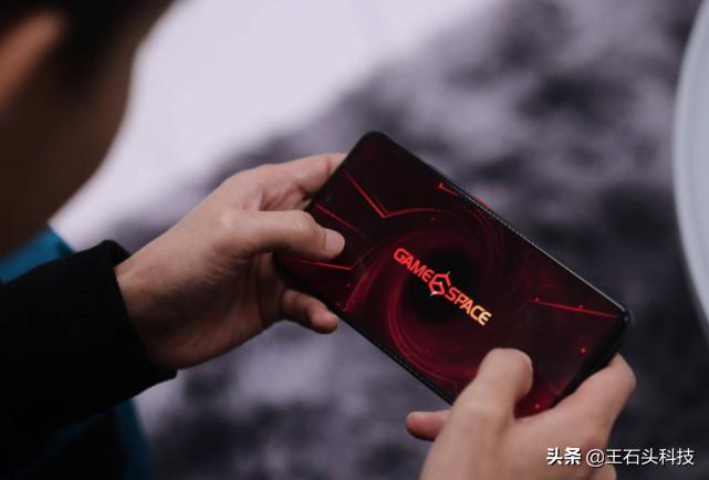 iqoo7是中端机还是旗舰机,iqoo7是不是高端旗舰