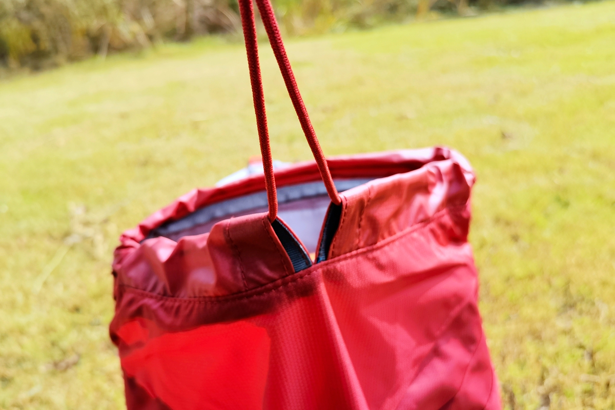 踏秋而行,踏秋而行原唱完整版