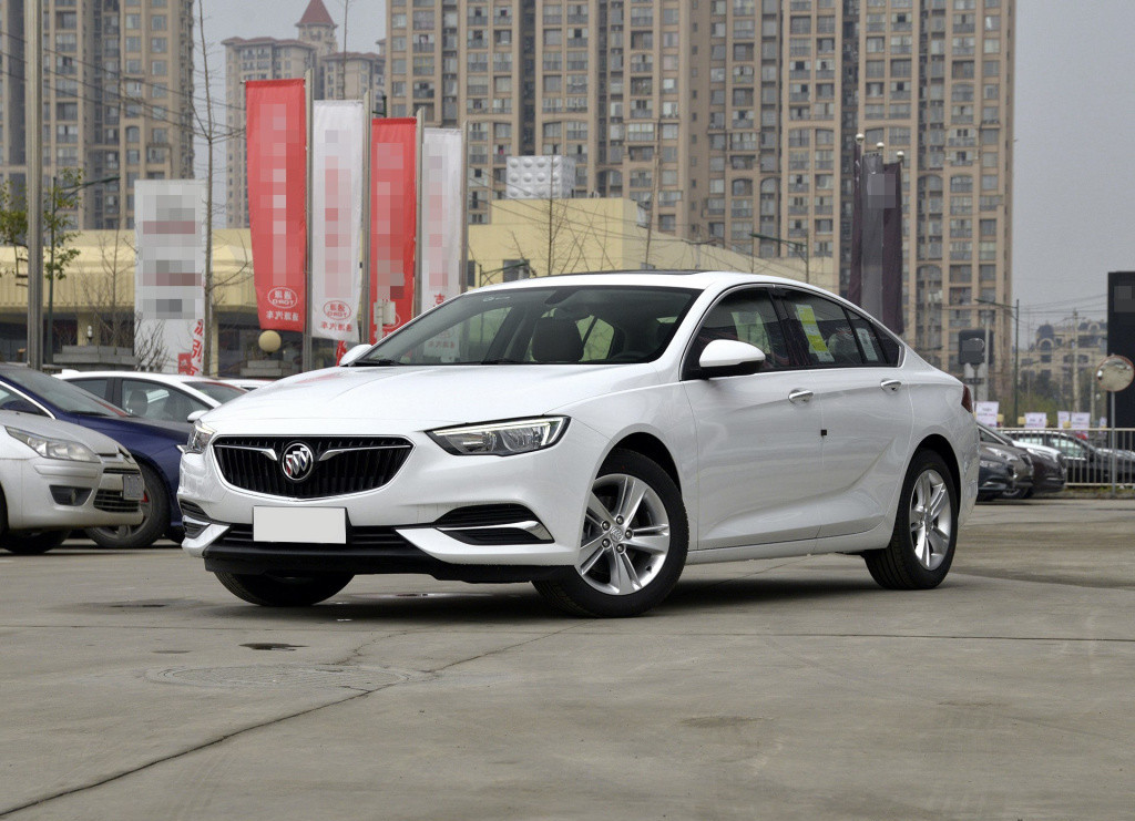 君威值不值得买家用,君威各代车型