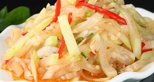 最适合夏天吃的凉拌菜都有哪些,夏天必备的各种花样凉拌菜